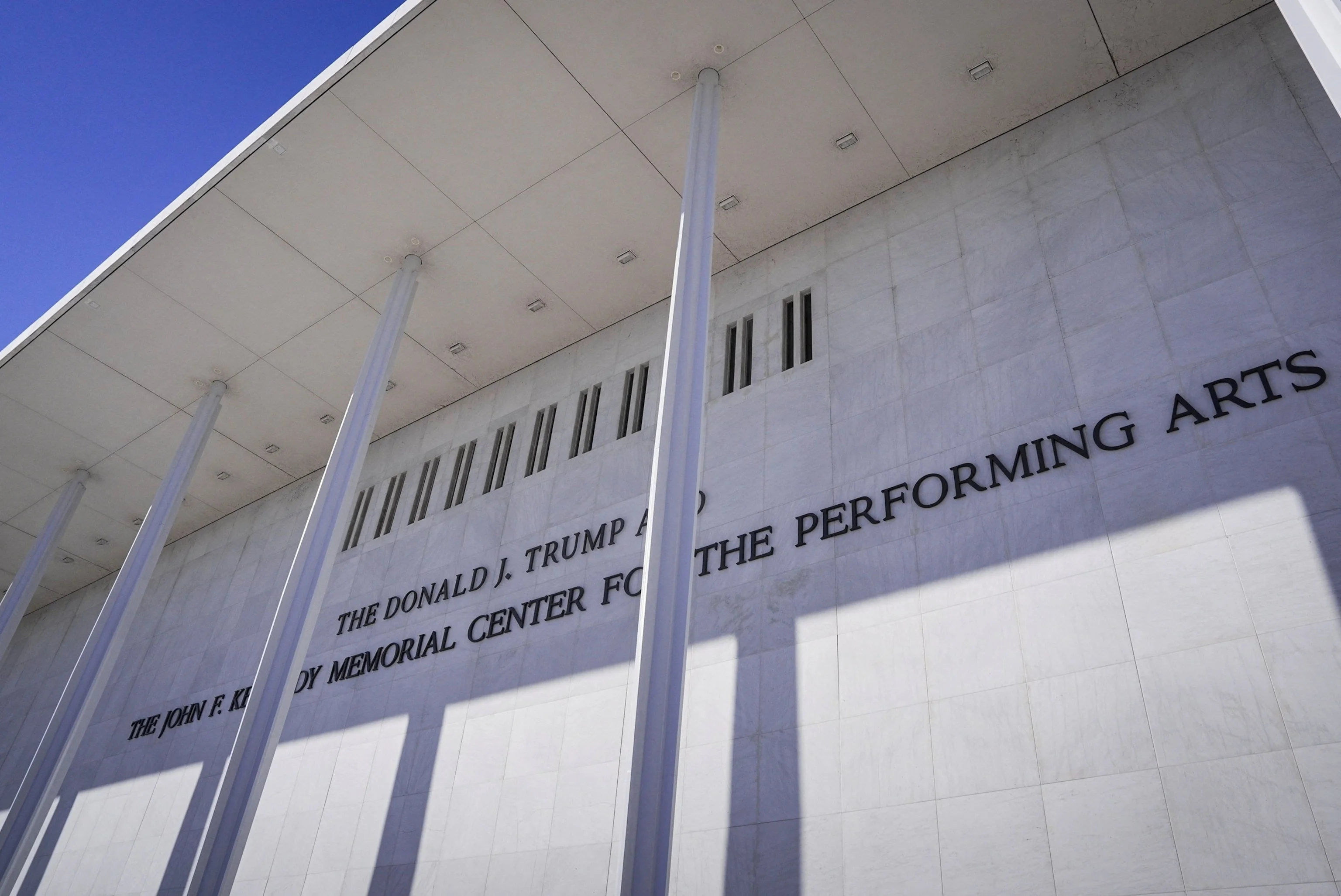 Internal memo details cosmetic changes and facility repairs to Kennedy Center - 2