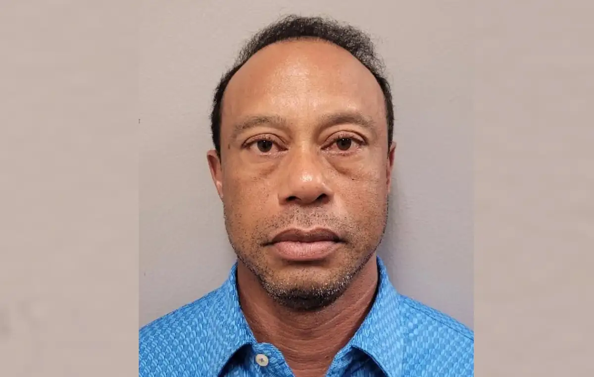 Shock body cam footage shows Tiger Woods yawning, falling asleep after DUI arrest... - 2