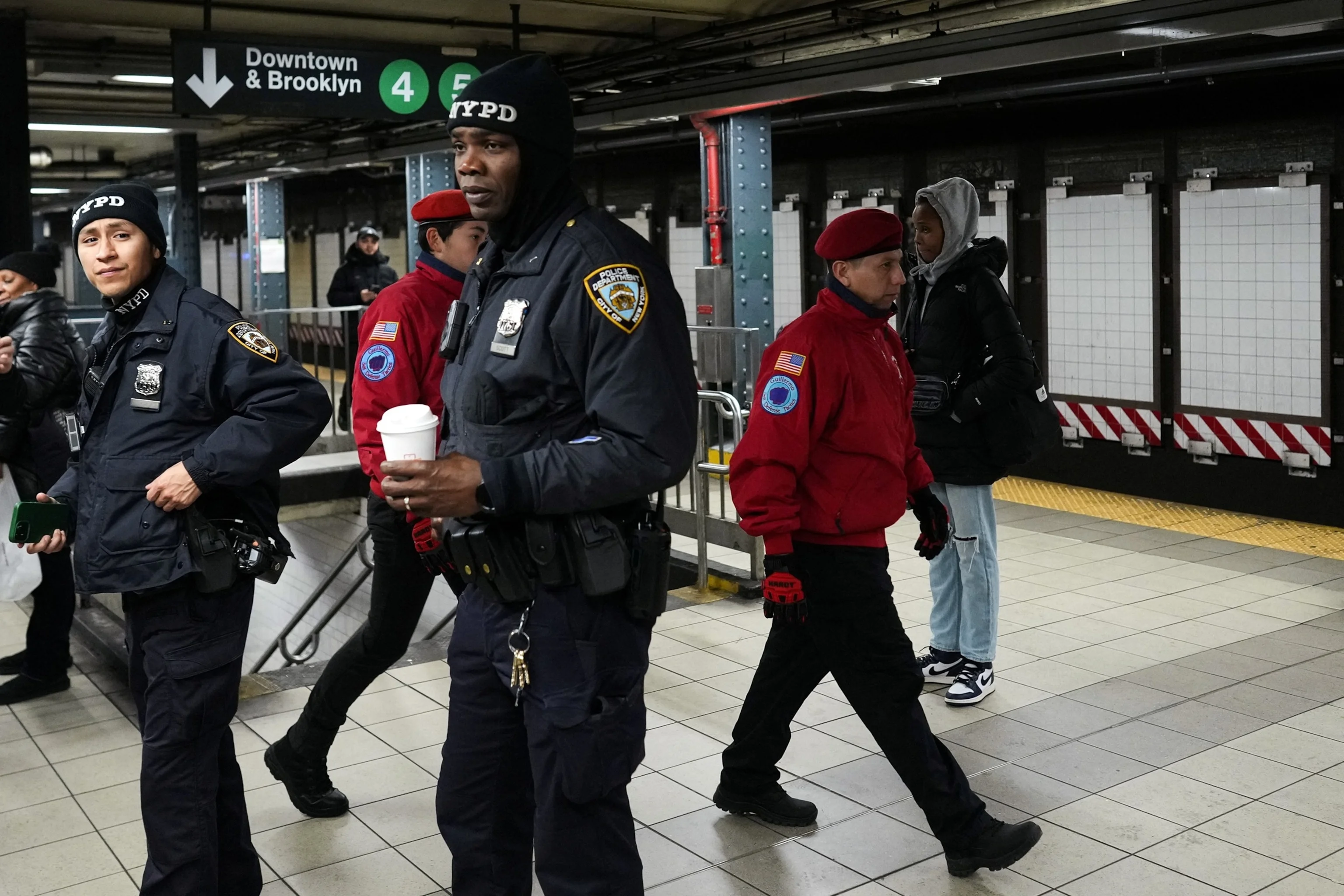 Police issue warning to public as patrols increase - 1