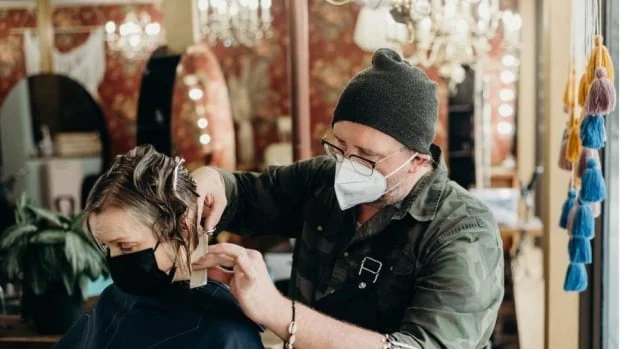 Baker given 'unrealistic' AI picture of cake, but her results are 'even better' - 3