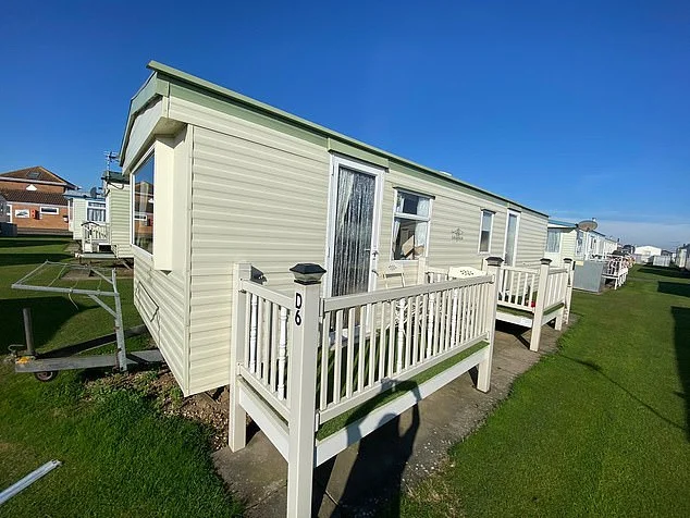 Girl and boy found dead at UK holiday park in half-term holidays horror - 3