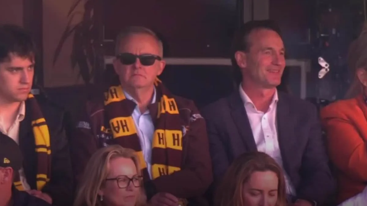 Footy fans fume after leading AFL club outrageously suggest supporters leave a 'gift' in their will: 'how much money do they need' - 4