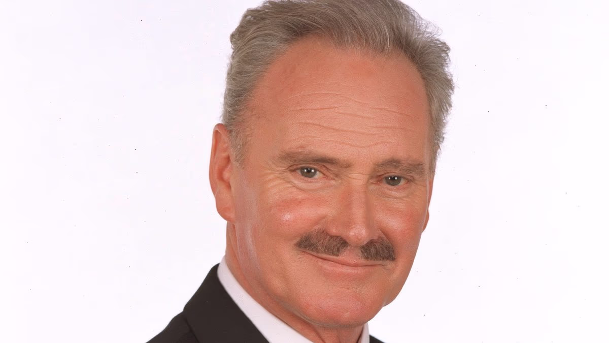 Crossroads icon leaves wife five-figure gift in will after tragic death - 1