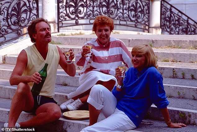 Crossroads icon leaves wife five-figure gift in will after tragic death - 4