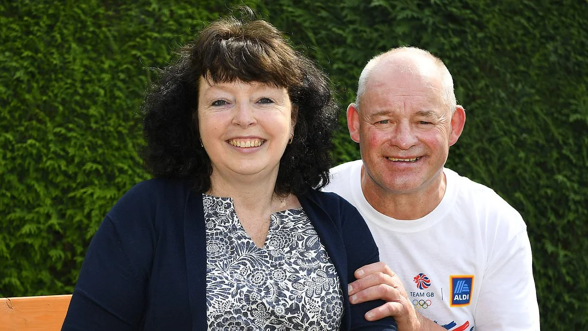 Gordon Ramsay 'features Adam Peaty's estranged mum at awkward event on his Netflix show' - 4