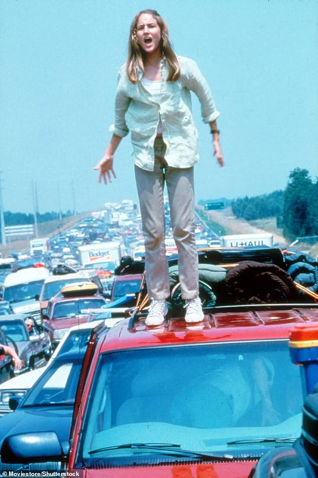 Leelee Sobieski was the toast of Hollywood before burning out on fame and starting a new career - 4