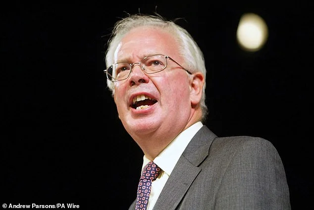 'When will we see your like again?' Orkney bids farewell to Jim Wallace - 1