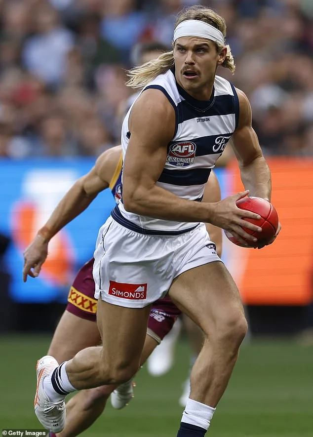 Why Bailey Smith will be BANNED from driving in latest controversy to rock the Geelong Cats superstar - 1