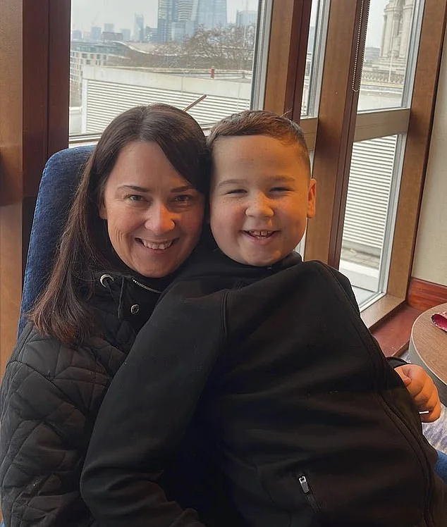 Lord of the Flies star reveals he has kidneys from both parents - 1