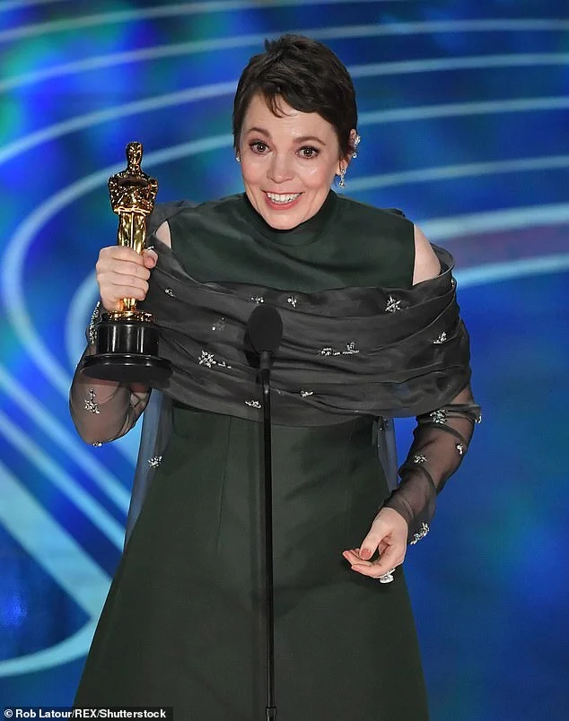 Olivia Colman opens up about gender identity: ‘I’ve always felt sort of nonbinary’ - 3