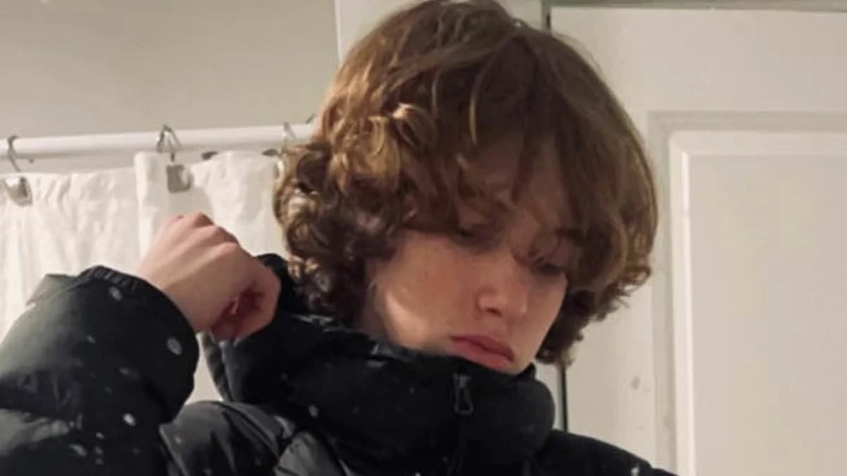 Tesla Model Y Lawsuit: 20-Year-Old Student Dies in Burning Car as Doors Fail And Told 911 'I'm Going to Die' - 1