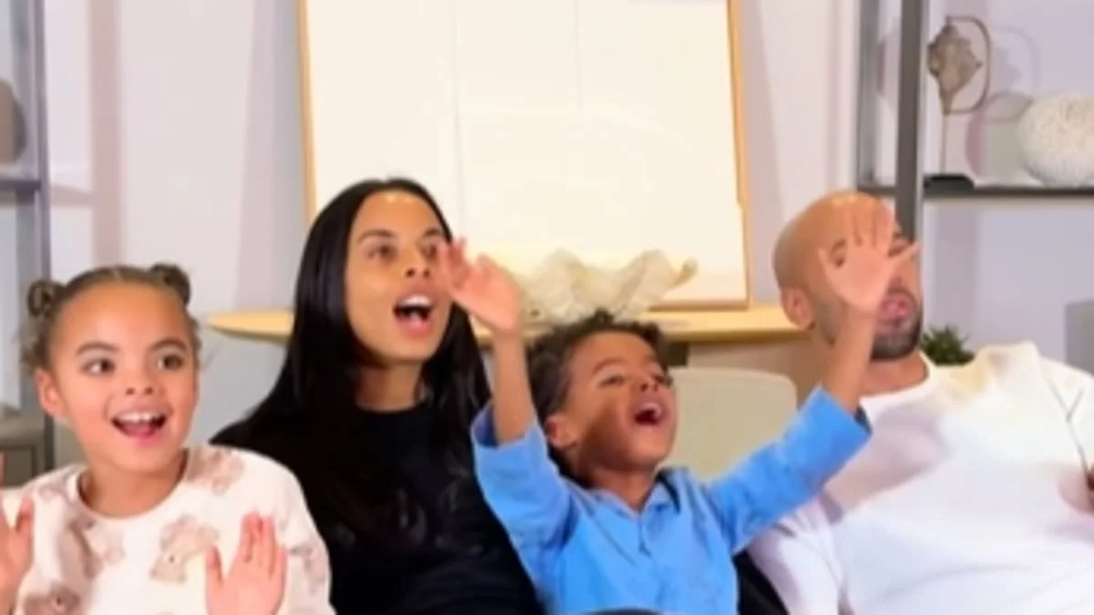 Marvin Humes’ son asked him to send The Masked Singer reveal to his teacher - 2