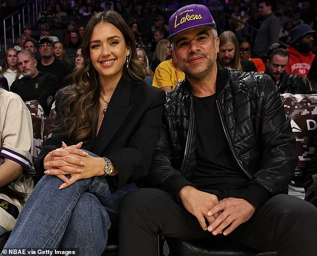 Jessica Alba FINALIZES divorce from Cash Warren as alimony deal is revealed for exes with no prenup - 2