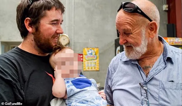 Family's desperate race to save Aussie dad in Bali ends in tragedy: 'When the going gets tough, the consulate will not have your back' - 3