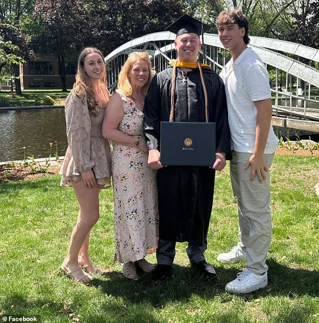 Pictured: Woman murdered by transgender ex alongside child after divorcing him because of his 'narcissistic and personality disorder traits' - 2