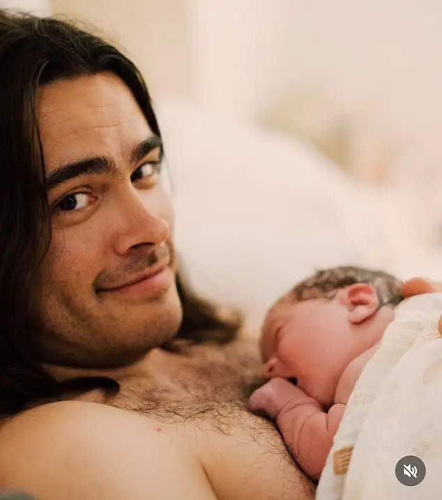 Bruce Willis and Demi Moore's daughter denies living off parents' money, says she works 4 jobs as single mom - 4