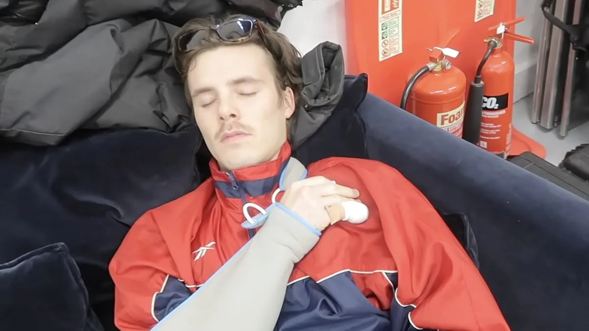 Cruz Beckham cuts off pinky in grisly accident shared by Victoria Beckham - 3