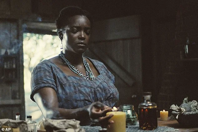 Baftas 2026: Wunmi Mosaku wins best supporting actress for Sinners – follow live! - 3