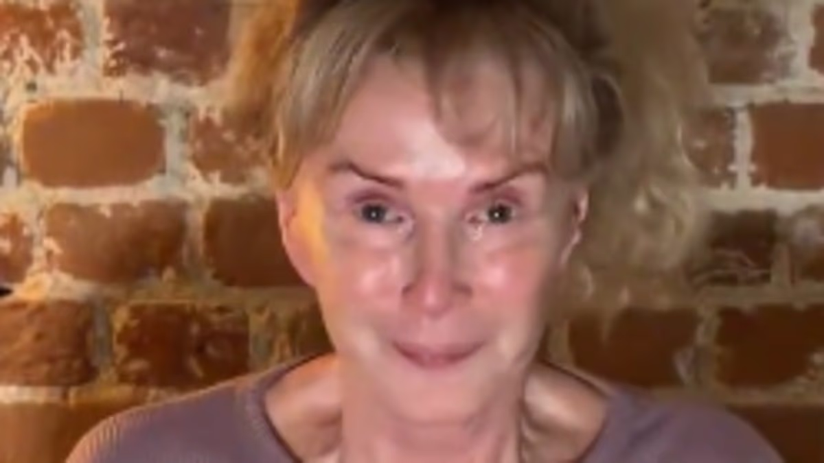 Beverley Callard reveals her mind is 'manic' while preparing to return to work in a health update following her breast cancer surgery - 4