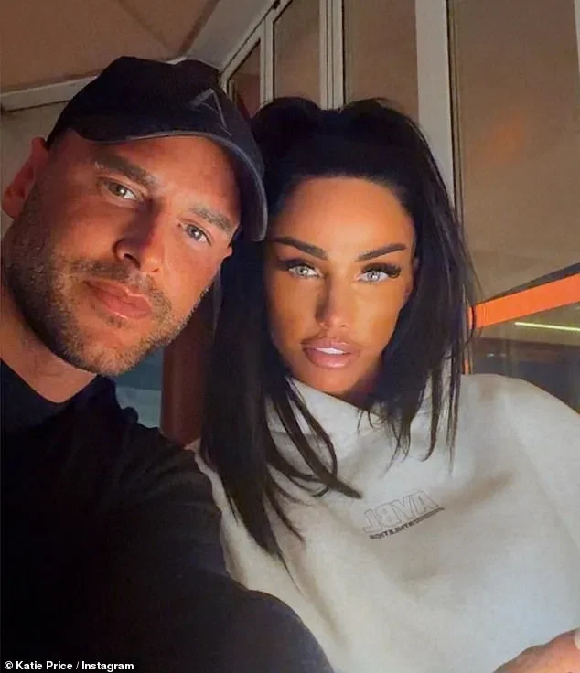 Katie Price's son Harvey calls her new husband Lee Andrews 'Daddy' despite never meeting him - 4