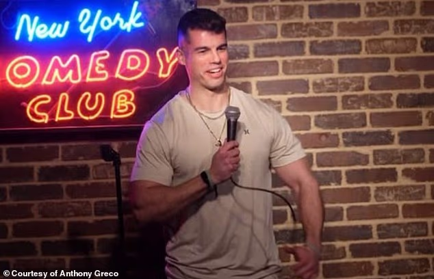 Rachel Weisz pictured with co-star Matthew Macfayden in first dramatic shots from remake of classic Sixties thriller - 4