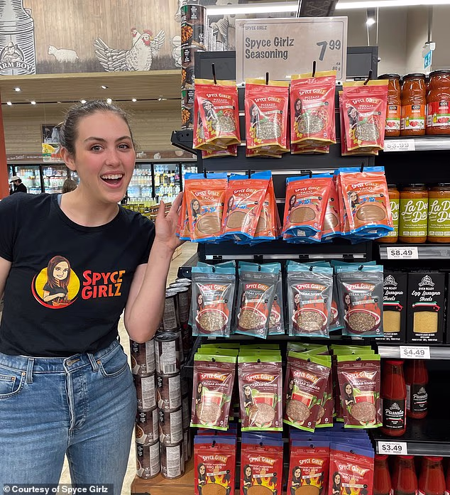 Texas lawmaker ends re-election bid after admitting to affair with ex-staffer - 3