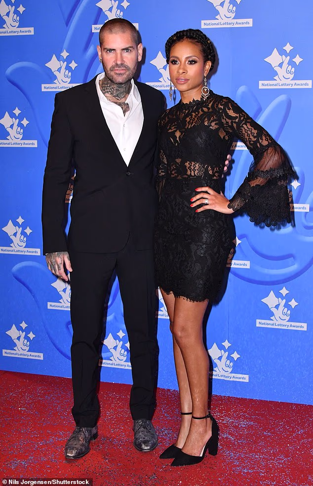 Boyzone star Shane Lynch's daughter Billie Rae complains about working a minimum-wage job while her father sells out shows on the band's farewell tour - 2