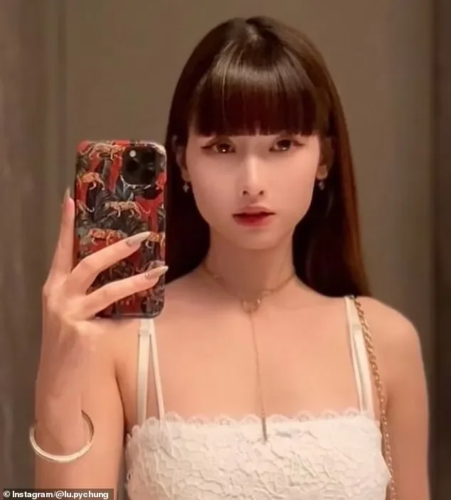 Murder inquiry launched after body of woman found in house - 1