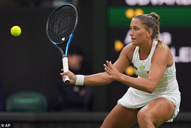 Tennis players receive threatening messages, including photos of a gun, demanding they lose matches - 1