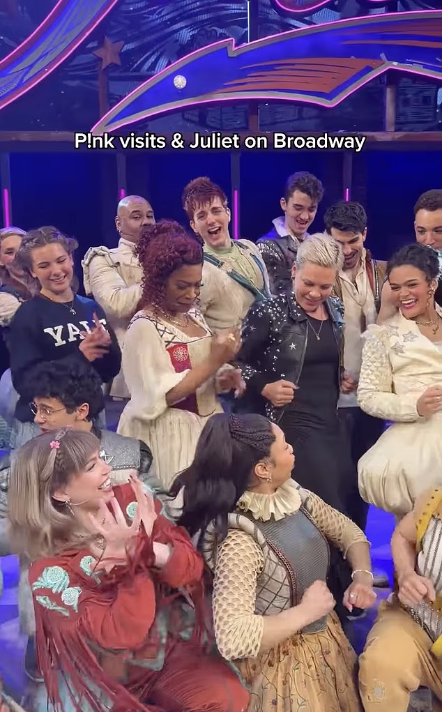 Kansas AG offers to delay enforcement of anti-trans law until March 26 while judge weighs challenge - 1