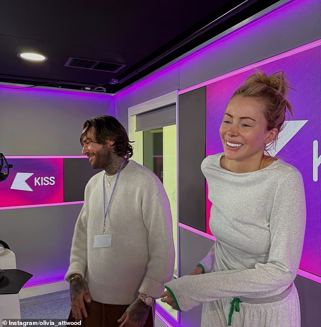 Pete Wicks is blocked by Olivia Attwood's ex-husband Bradley Dack after the pair were spotted leaving a hotel together - 1