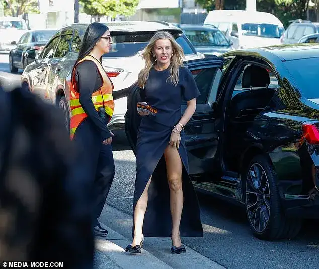 Kylie Minogue's multi-million payday for performing at billionaire Anthony Pratt's 'backyard party' revealed - as A-list guests including Karl Stefanovic are forced to dodge protesters - 3