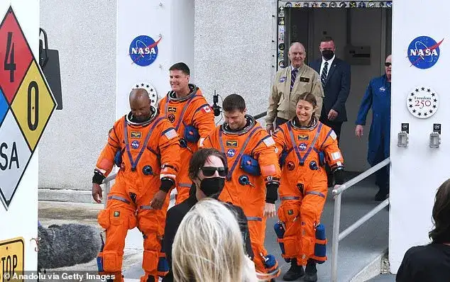 NASA fans are shocked to see an astronaut typing his PIN into his tablet on the Artemis II moon launch live stream - as one jokes 'command module getting open-sourced!' - 3