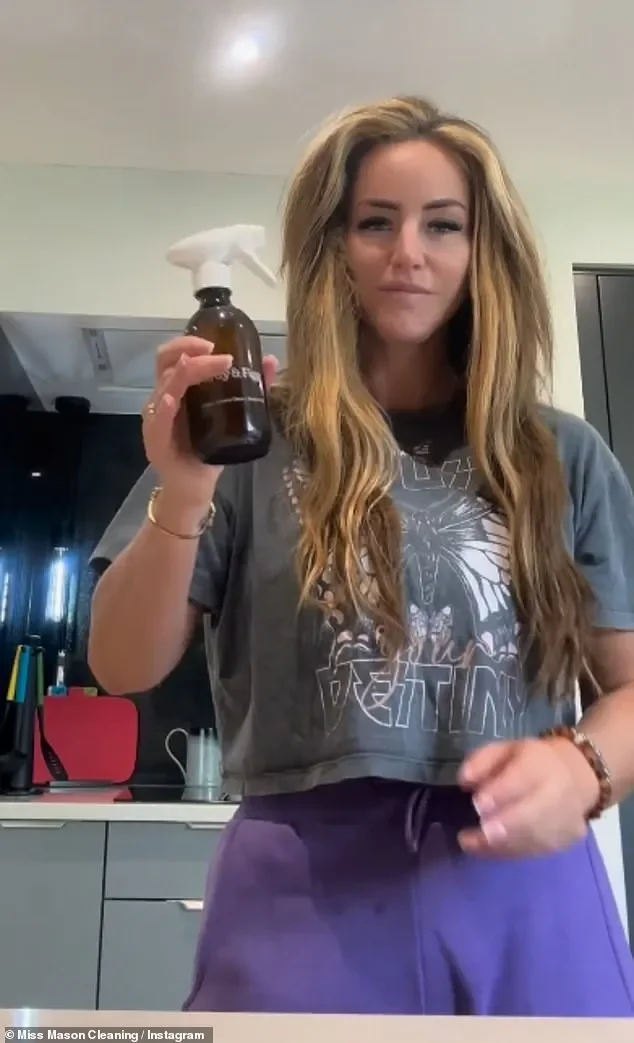 How to spring clean like a traveller: I spent years living on a caravan site with my MMA fighter partner and these are the household hacks I learned - 1