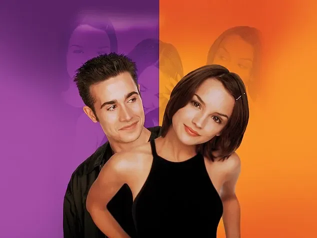 90s sweetheart Rachael Leigh Cook looks forever young at 46… after making romance with Superman star red carpet official - 3