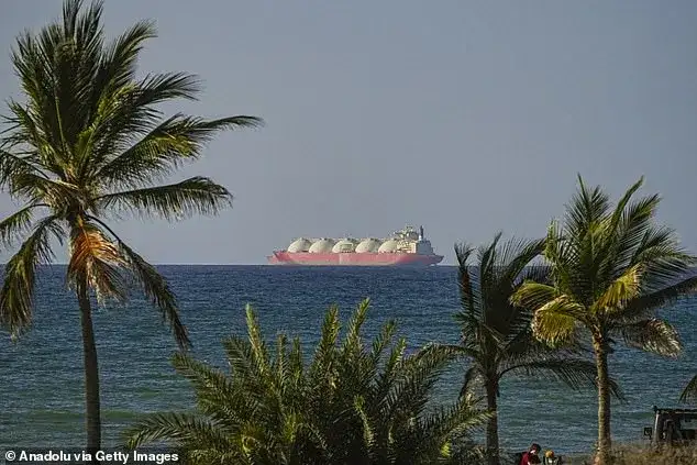 Iran cannot ‘hijack’ strait of Hormuz with shipping tolls, says Yvette Cooper – UK politics live - 2