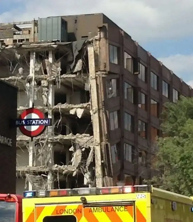 Over 100 evacuated from building site after crane collapses in west London - 4