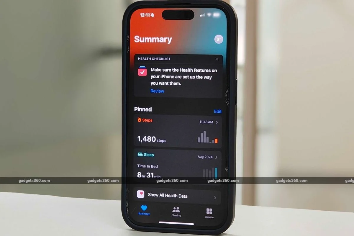 Apple reportedly axed its planned AI health coach - 1