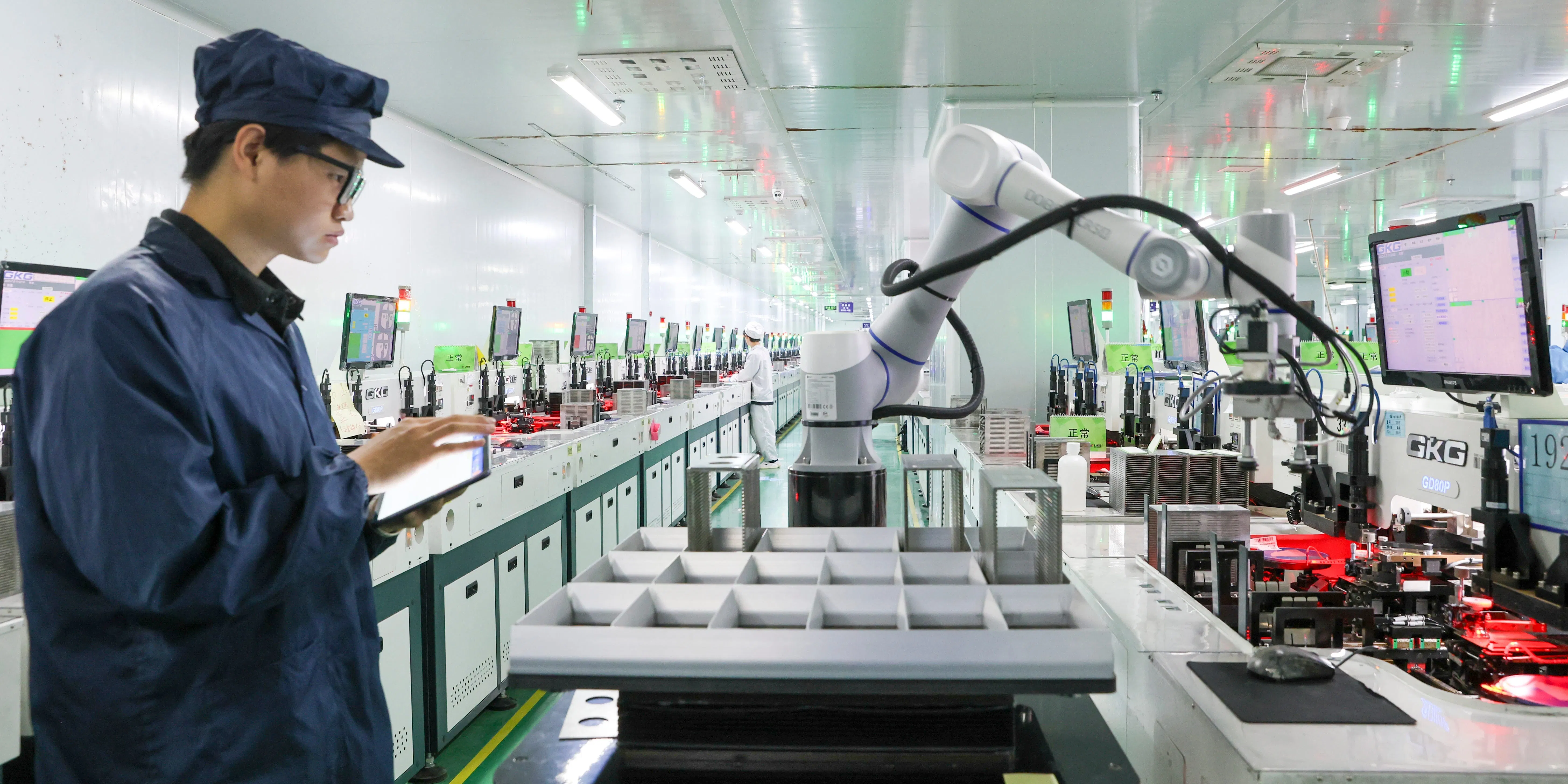 Economists Once Dismissed AI Job Threat -- Not Anymore... - 1