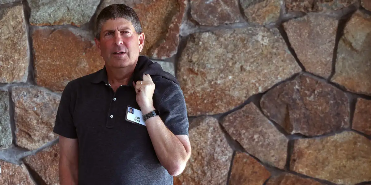 Shell out at PARAMOUNT after legal battle with gambler... - 2