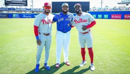 Blue Jays on Sportsnet: Toronto vs. Philadelphia, Grapefruit League opener - 3