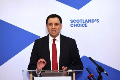 Cabinet ministers rally behind Starmer after Scottish Labour leader Anas Sarwar calls for him to resign – UK politics live - 2
