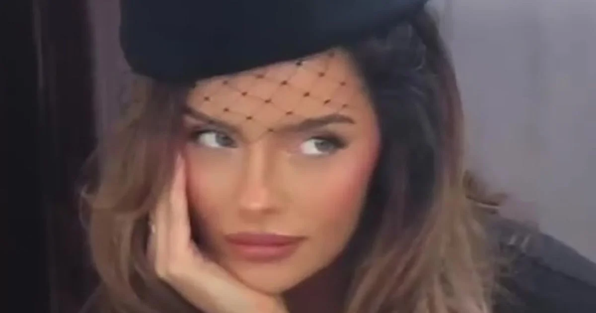 Maura Higgins 'lands six-figure deal with Victoria's Secret' as she continues to crack America - 4