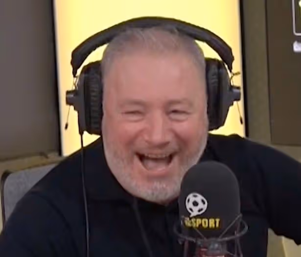 Legendary Sky Sports presenter Jeff Stelling announces 'extended break' from talkSPORT breakfast show for 'rest and relaxation' - 3