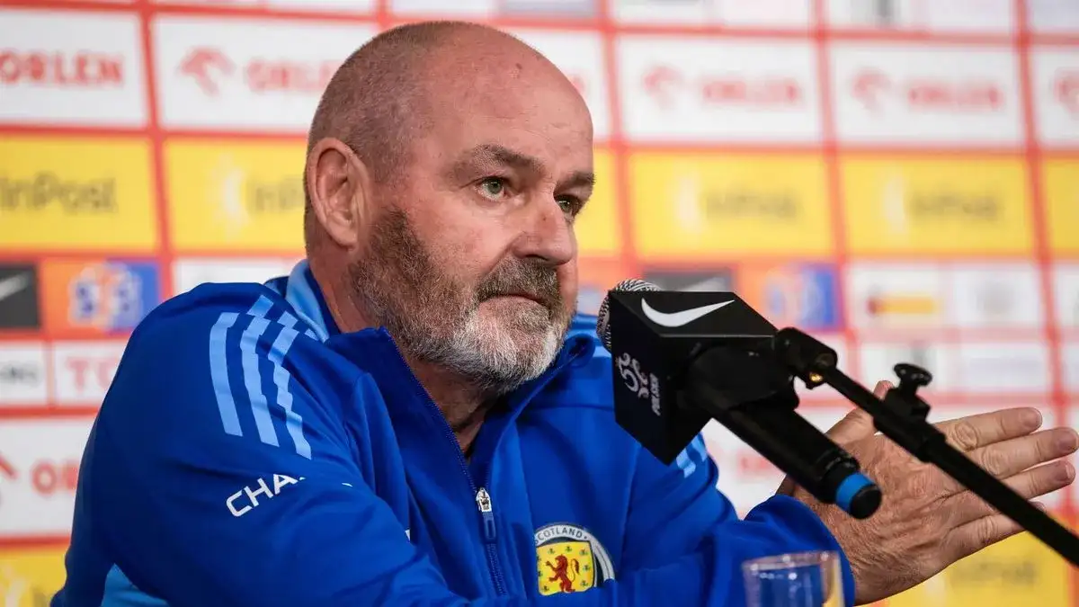 Coach accuses Bombers of being selfish - 4