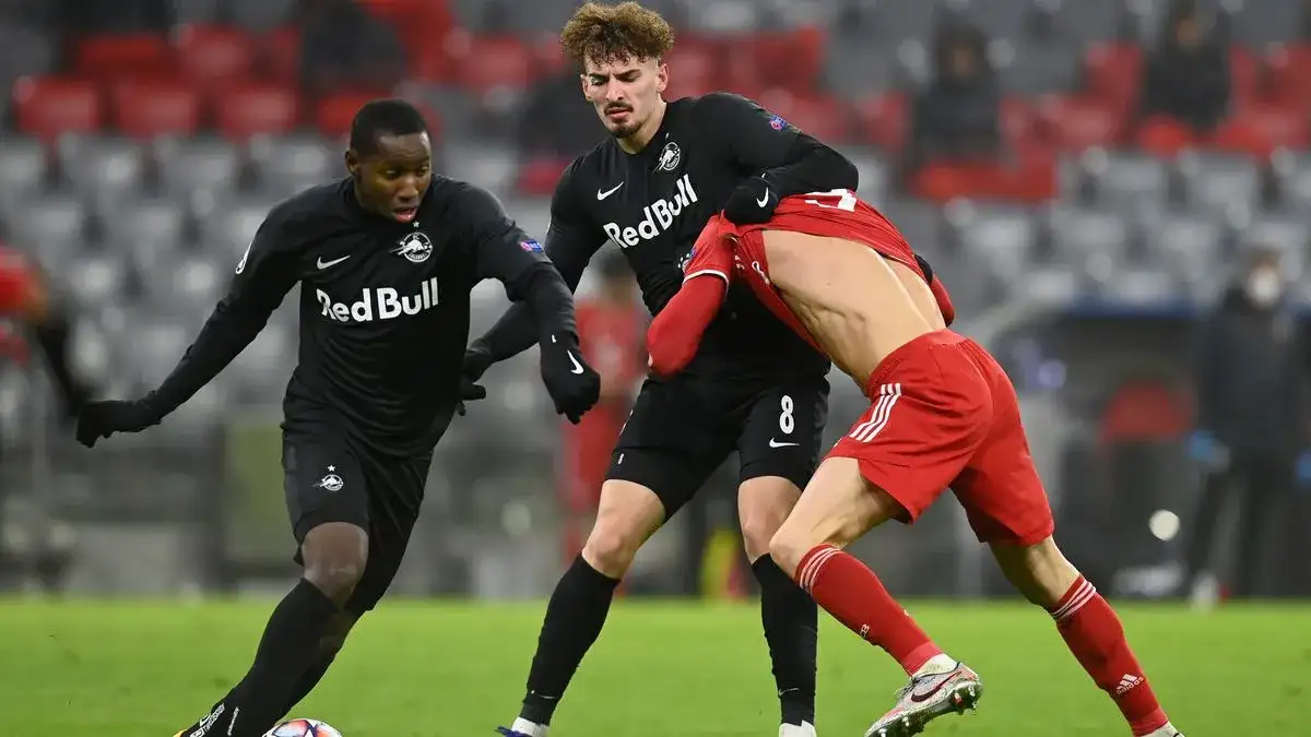 Liverpool can repeat Fabinho transfer trick and sign €65m midfielder - 1