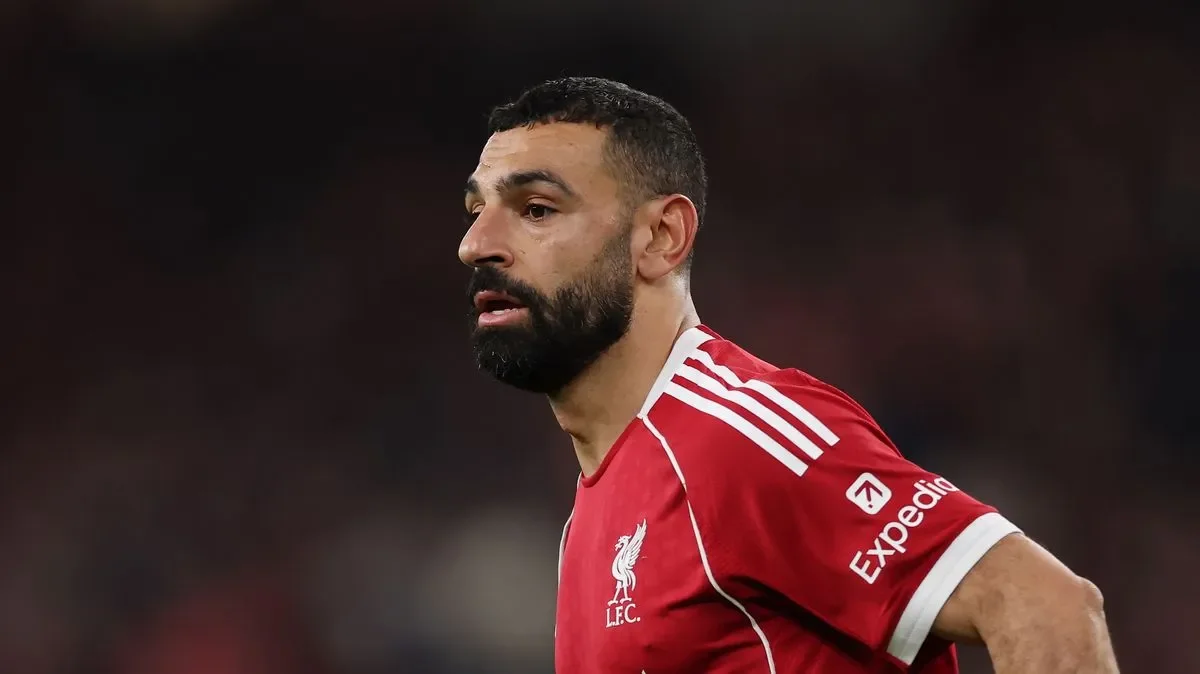 Arne Slot confirms Liverpool star ruled out for weeks after injury setback - 3