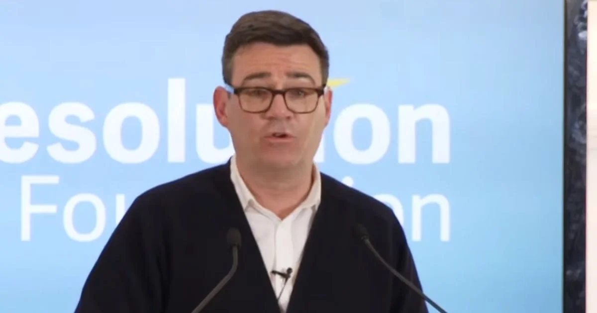 Starmer says he ‘will never walk away’ as Burnham joins Labour figures backing PM – UK politics live - 3