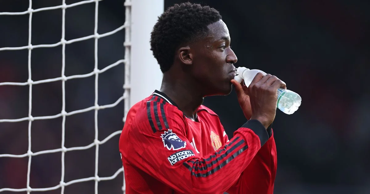 Man Utd make Kobbie Mainoo contract decision after major U-turn - 2