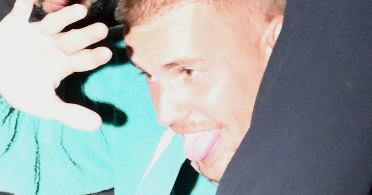 Justin Bieber Spotted Leaving Grammy After-Party With Friends and Several Girls as Hailey Heads Home Alone - 1